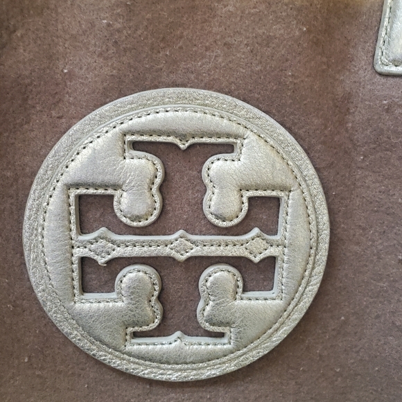 TORY BURCH WOOL LARGE TOTE.ELLA BROWN WITH GOLD ACCENTS. - Picture 2 of 15